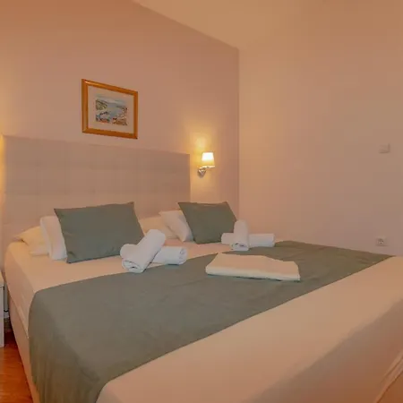 Luxury Apartments Villa Ruzmarina With New Heated Infinity Pool And Lounge Area Marusici  Exterior photo