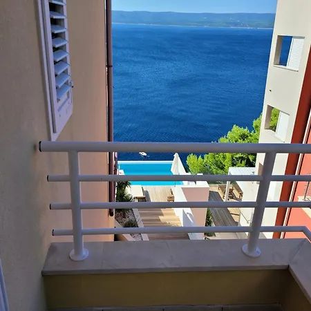 Luxury Apartments Villa Ruzmarina With New Heated Infinity Pool And Lounge Area Marusici  Exterior photo