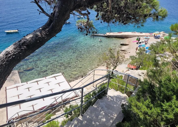 Luxury Apartments Villa Ruzmarina With New Heated Infinity Pool And Lounge Area