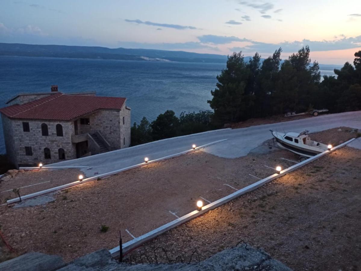 Luxury Ruzmarina With New Heated Infinity Pool And Lounge Area * Marusici (Split-Dalmatia)