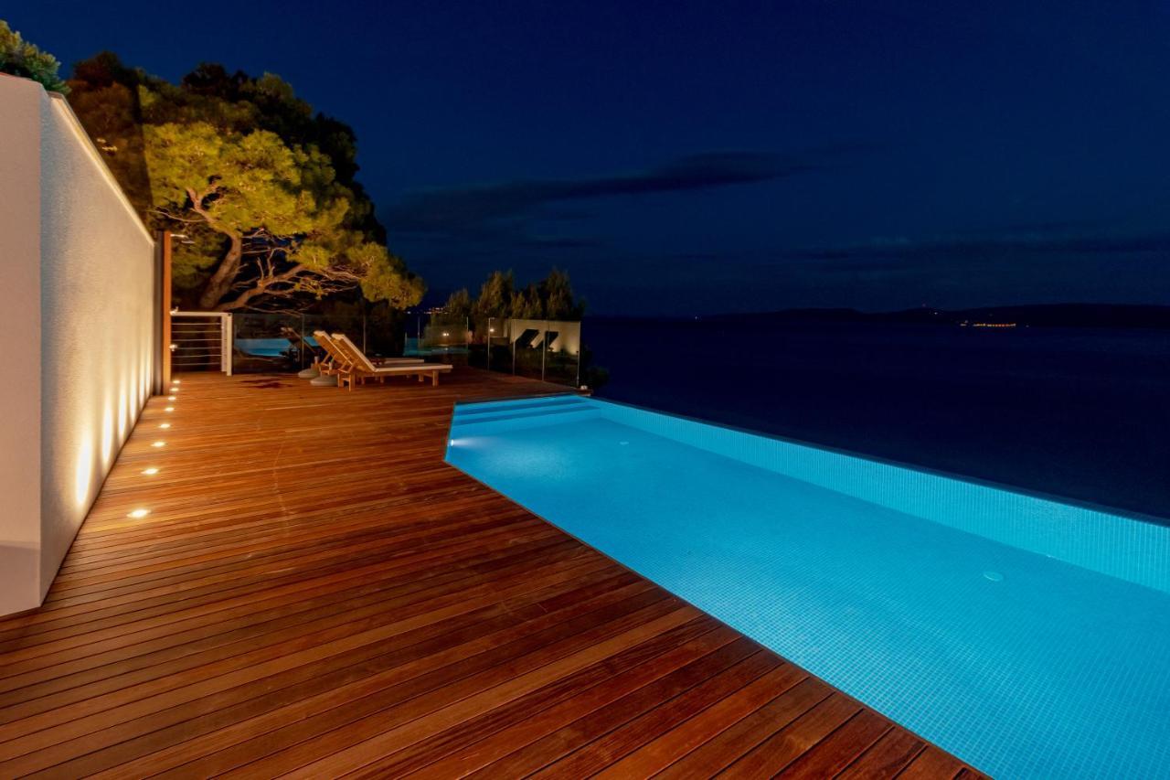 Luxury Ruzmarina With New Heated Infinity Pool And Lounge Area Marusici (Split-Dalmatia)