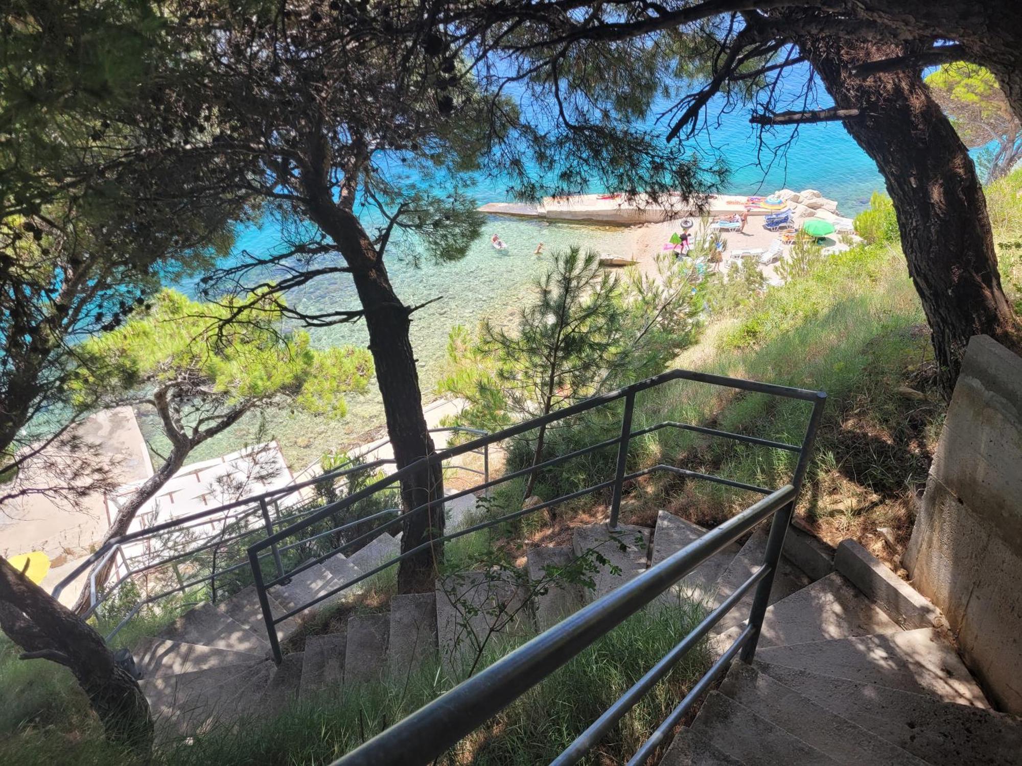 Apartment Luxury Ruzmarina With New Heated Infinity Pool And Lounge Area