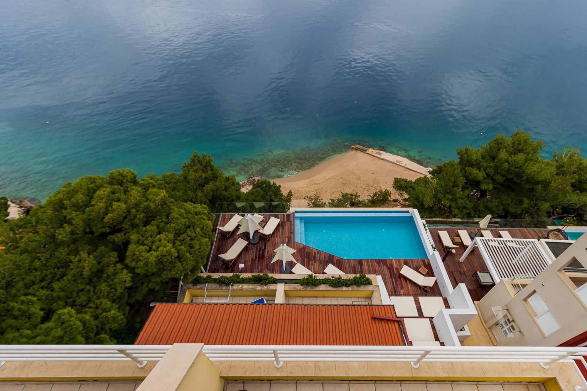 Luxury Ruzmarina With New Heated Infinity Pool And Lounge Area *